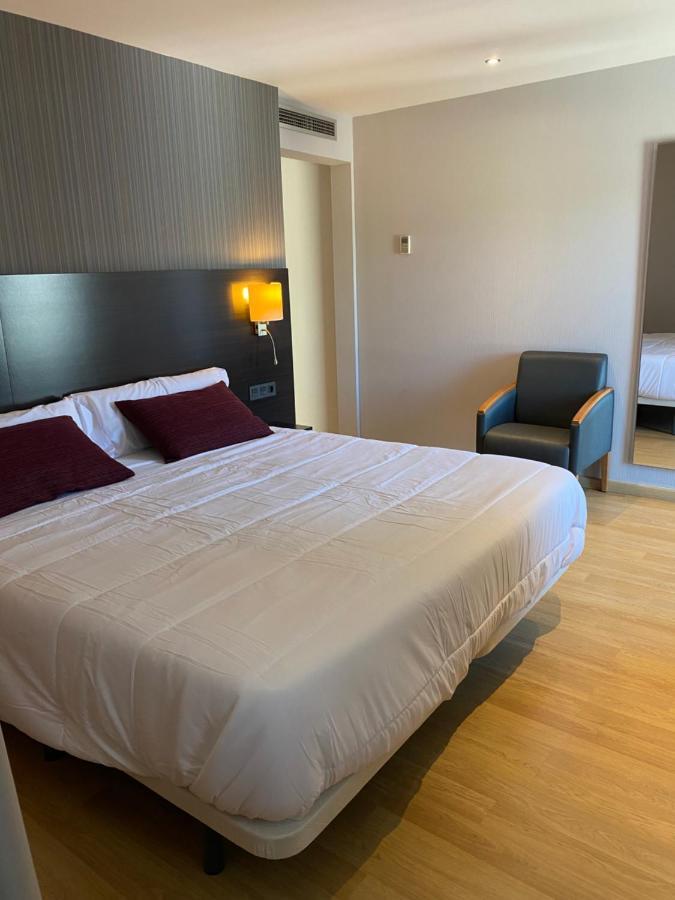 Petit Palau - Adults Only Hotel Blanes Bagian luar foto